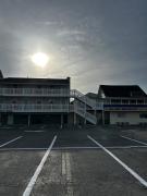 Atlantic Breeze Motel & Apartments