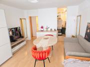 2 x Apartments bei Augsburger Platz 1x Nr 5 - Studio Apartment mit Balkon und Parkplatz und 1 x Nr5-B - 2 ZW ohne Balkon und Parkplatz