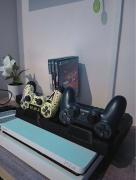 Azure Staycation by Leojen