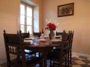 Maison de charme avec grand parc pour des vacances en famille au cœur de lAuvergne - FR-1-582-278
