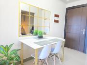 BGC Uptown Parksuites Cosy 1 Bedroom Suite with balcony 300MBPS wifi