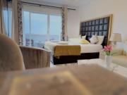 Ocean Breeze Negombo- TidesEnd Luxury Beach Apartments