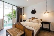 Modern 3BDR Villa - Central Canggu - Walk to Finns & Atlas Beach Club