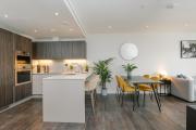 Portico Residences - Spacious 1-bed apartment in Nine Elms with Pool