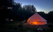 Cozy Garden Glamping