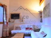 Duplex rénové 8 pers. à 120m des pistes avec parking, balcon, vue montagne, 3 chambres - FR-1-329-95