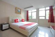 OYO Diamond Residence Silom