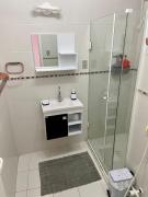 Lindo Apartamento em Pitangueiras, 2 minutos da Praia!