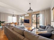 Cosy Corner Town Centre