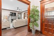 6 Bedroom W Arcade Near KCs Best