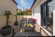Elegantes Apartment im Villenviertel nur 10 Minuten zum Strand