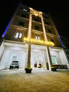 KHÁCH SẠN ĐẾ VƯƠNG