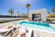 Villa Salty Sun 1