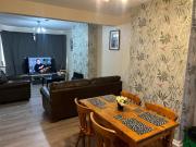 Five Oaks House- Entire 3 Bedroom House for Family & Contractors with up to 5 sleep- NO PARTIES ALLOWED Five Oaks House- Entire 3 Bedroom House for Family & Contractors with up to 5 sleep- NO PARTIES ALLOWED
