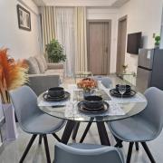 Elegant 1BR And Bonus Room, Valley