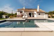 Villa Jua, charme e relax nel cuore di Torre delle Stelle