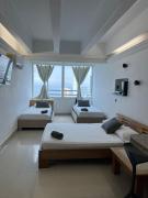 Lovely I bedroom with pool and views