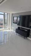 Stunning Canary Wharf apartment City view