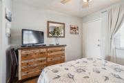 Beautiful 1 Bed Beach Balcony Condo #207