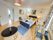 Beautiful Family Apartment Near Paddington Beautiful Family Apartment Near Paddington
