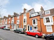 Ecletic town house in central Lewes, sleeps 6 Ecletic town house in central Lewes, sleeps 6
