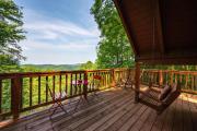Cute Studio Cabin! Views! Private. Hot Tub. Relax!