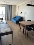 Studio moderno com vista incrível e garagem