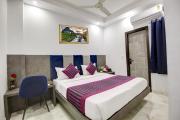 Hotel S B Inn Near New Delhi railway Station Paharganj