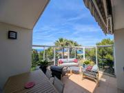 vue mer grande terrasse plage à 2 min à pieds