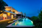 5BR Villa with Private Pool and Aegean Views