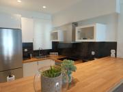 Elegant Renovated 1-Bedroom Flat with Park View