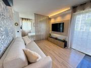 Romance Marine , face à la mer