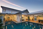 City Center Pool Villa 6BR 14 Persons Sauna Pool Table Karaoke BBQ
