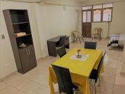 Apartamentos independientes, frente al Coliseo JRA