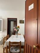 Top Isola delle Femmine Top Isola delle Femmine