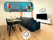 Cartier Disney 7min Train 6min Paris parking