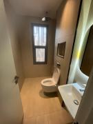 شقه vip النرجس ثلاث غرف وصاله وثلاث دورات مياه دخول ذاتي