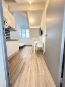 Cocoon in the 16th Eiffel Tower and Roland Garros