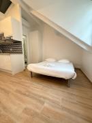 Cocoon in the 16th Eiffel Tower and Roland Garros