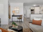 3-Bed Haven with Balcony and BBQ, 5-Min to Beach