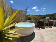 La Bermeja, Alojamiento completo, terraza con bañera y vistas panorámicas