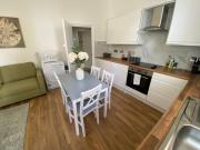 Beautiful 3Bed Apartment in London Beautiful 3Bed Apartment in London