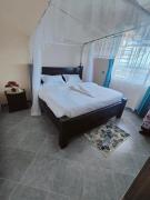 Top Taveta