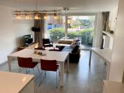Luxe appartement inclusief garage rustig gelegen nabij zee