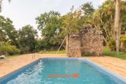 Chácara em Piracaia com Piscina e Churrasqueira