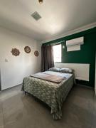 Lindo Flat Boa Viagem 50m do Mar