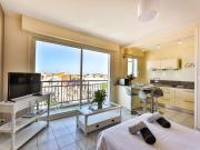 Studio cosy lumineux, front de mer, proche plage