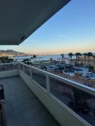 Newly Renovated City & Beach Apartment