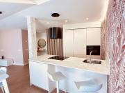 AtuaireHome Mirando a las agujas de la Catedral de Burgos