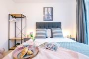 Paradise Oasis - 2Bed Gem, Free Parking & Netflix, Near Centre Paradise Oasis - 2Bed Gem, Free Parking & Netflix, Near Centre